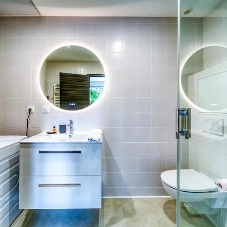 #gs Le Beau Berthelott2 Renovated & Air-conditioned Tram Apartment